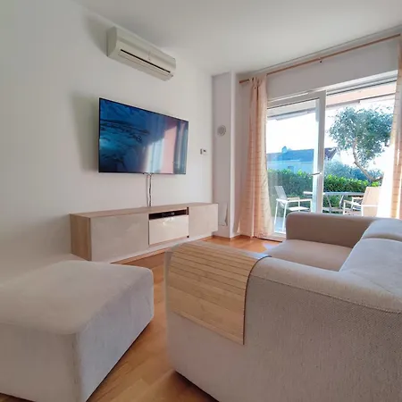 Happy Point Appartement *