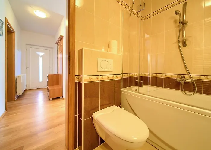 Happy Point Apartamento Krk Town