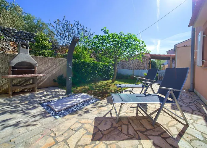 Happy Point Krk Town